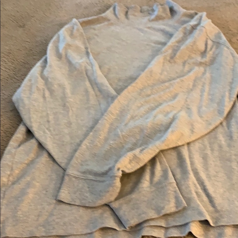 LLBean gray mock turtleneck